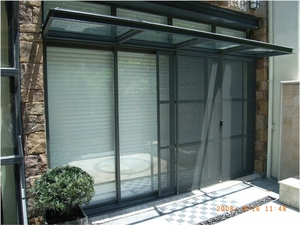 Porte de <span class=keywords><strong>garage</strong></span> en acier motorisée coulissante sectionnelle à panneau sandwich blanc bon marché pour villa - Product Image 2