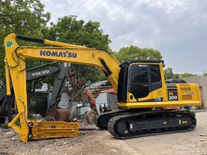 รถขุดตีนตะขาบ 20 ตัน ยี่ห้อญี่ปุ่น เครื่องยนต์คัมมินส์ ความจุ 1.0 เมตร กำลัง 103 กิโลวัตต์ รถขุดโคมัตสึ 200-8 มือสอง ราคาถูก - Product Image 4