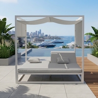 Chaise longue de piscine moderne en aluminium blanc résistante aux UV pour usage extérieur en parc et villa, en stock