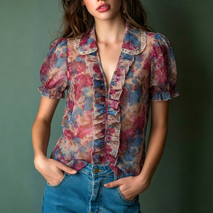 Blus Wanita Grosir Romantis Retro Chiffon Bermotif Bunga dengan Lengan Puff Ruffle Elegan OEM MOQ Rendah - Product Image 1