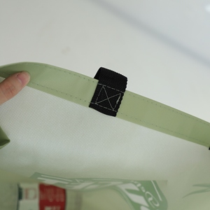 Bolsa de Compras Ecológica Promocional Verde con Logotipo Personalizado <span class=keywords><strong>Jeyco</strong></span>, Económica, Grande, Resistente, con Asas y Correa para el Hombro, de Tela No Tejida - Product Image 3