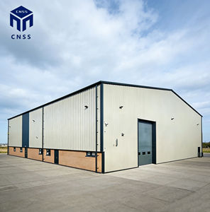 Entrepôt, atelier et hangar de stockage en structure métallique préfabriquée, style industriel moderne, à vendre - Product Image 1