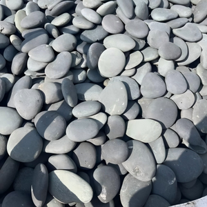 Vente en gros de galets naturels gris plats, pierres de rivière, vendus à la tonne - Product Image 1