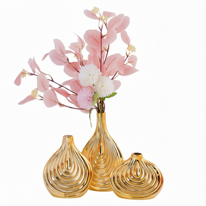 Jarrón de Cerámica con Rayas Doradas, Jarrón Moderno Nórdico Abstracto para Flores, Decoración Esmaltada para Escritorio, Hogar, Fiesta, Boda - Product Image 1