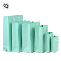 Sac de shopping en papier d'art de luxe avec poignées, logo personnalisé, fabricant de sacs cadeaux en papier imprimés en gros