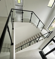 Système de balustrade moderne en acier inoxydable, main courante et pince en acier inoxydable pour rampes d'escalier d'appartement et zones de balcon, garantie 5 ans et plus