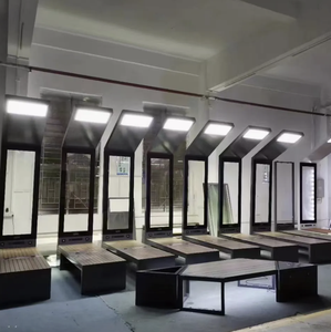 Banc moderne à éclairage LED solaire avec port de charge sans fil USB, banc de patio extérieur en acier inoxydable pour les centres commerciaux et les salles de sport - Product Image 3