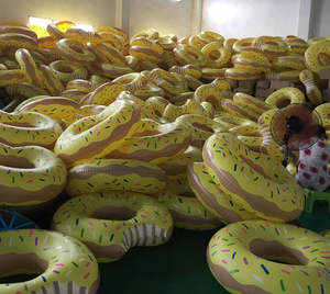 Anneau gonflable de beignet-Jouet de <span class=keywords><strong>piscine</strong></span> de flotteur de tube de beignet Anneaux de bain gonflable d'anneau de bain de beignet Tube Flotteur de <span class=keywords><strong>piscine</strong></span> - Product Image 6