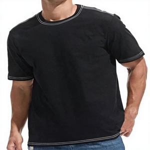 Camiseta de Manga Corta para Hombre, Cuello Redondo, Color Negro, Corte Regular, 100% Algodón Jersey, Ribete en Contraste, Estilo Casual - Product Image 1