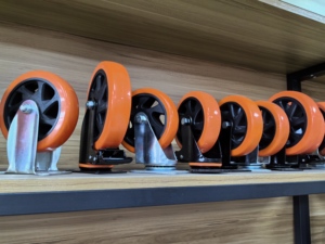 Tragfähigkeit 80kg PP Central <span class=keywords><strong>Lock</strong></span> Lenkrad mit Platten schwenk rollen - Product Image 4