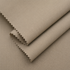 Tissu TC haute résistance à la déchirure et à l'abrasion, hydrofuge et anti-taches d'huile, finition personnalisée pour vêtements de travail industriels - Product Image 6
