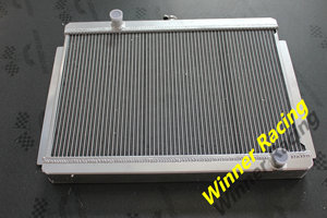 หม้อน้ำอลูมิเนียมสำหรับ Ni ssan <span class=keywords><strong>Fairlady</strong></span> <span class=keywords><strong>Z</strong></span> <span class=keywords><strong>S30</strong></span>/S130 280Z/280ZX L28 75-83 - Product Image 4
