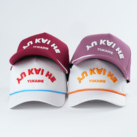 Op Maat Gemaakte 5 Panel Katoenen Baseballpet Gestructureerde Caps Met Geborduurd Logo-Ontwerp Met Fruitdot-Patroon Stijlvol Geruit Patroon