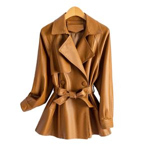 Manteau <span class=keywords><strong>trench</strong></span> décontracté <span class=keywords><strong>en</strong></span> cuir PU pour femme, veste ceinturée <span class=keywords><strong>à</strong></span> la taille avec col <span class=keywords><strong>à</strong></span> revers, 2 couleurs disponibles - Product Image 1