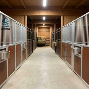 Panneau de box préfabriqué de qualité supérieure et durable pour écurie, abri portable populaire pour <span class=keywords><strong>ranch</strong></span> et club équestre - Product Image 1