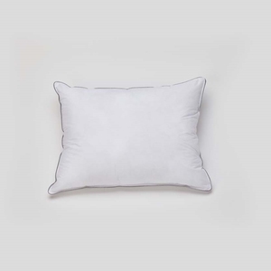 Almohada alternativa de microfibra para cama, almohada de hotel, almohada de relleno de poliéster, tamaño Queen King, suministro de fábrica a granel - Product Image 1