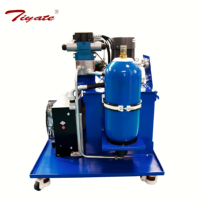 Groupe hydraulique sur roues avec ventilateur refroidi par air et boîtier électrique pour station d'alimentation hydraulique de tête de puits