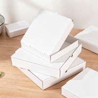 Boîtes à pizza carrées en matériaux recyclés écologiques, personnalisables avec logo et motifs, emballage alimentaire jetable pour plats à emporter, vente en gros