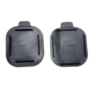 Garniture d'aile avant Volkswagen 5C6805413A 5C6805414A en PP, doublure intérieure - Product Image 1
