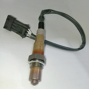 Sensor de oxígeno de alta calidad MS87032 Sensor de oxígeno de motocicleta de cuatro líneas para CF MOTO BOSCH - Product Image 1