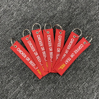 Porte-clés personnalisé avec logo brodé en tissu, motif avion brodé, étiquettes « Avant le vol » et pendentif poupée