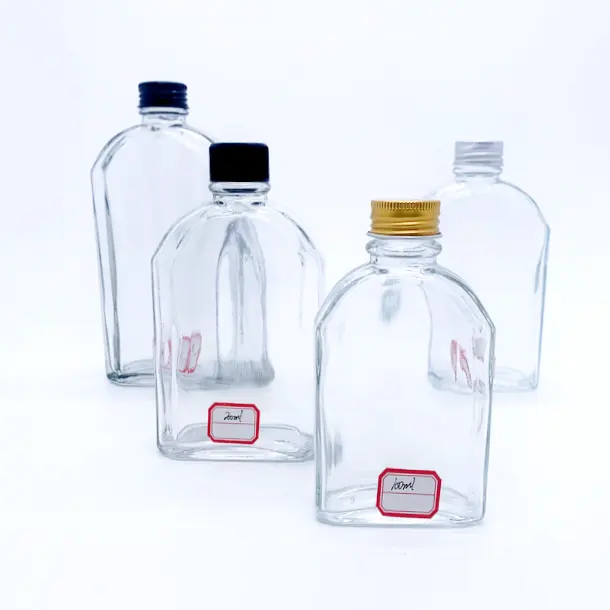 Miglior prezzo di fabbrica trasparente da asporto 250ml 330ml 350ML 500ML 8oz bottiglia di tè al latte per bevande in plastica quadrata piatta in vetro con coperchio in alluminio