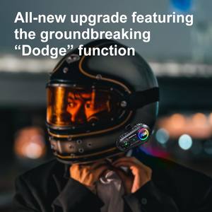 Auriculares Inalámbricos para Casco Q08 MAX con Pantalla LCD, Intercomunicador Full Duplex de 300M para 2 Motociclistas - Product Image 3