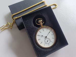 Montre de poche mécanique classique en laiton, cadran rond blanc, boîtier doré, style antique, unisexe - Product Image 1