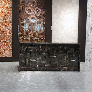 Custom naturale nero fossile di legno pietrificato scrivania della Reception per l'ufficio dell'hotel - Product Image 2