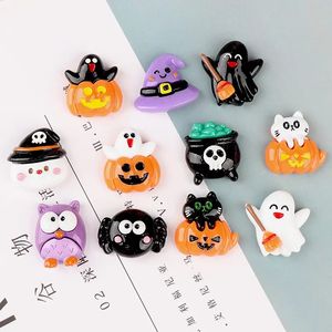 CHENXI Vente en gros 100 pièces Breloques en résine de dessin animé d'Halloween, Cabochons araignée noire à dos plat, pour remplissage de slime et loisirs créatifs - Product Image 6