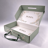 Boîte cadeau en carton ondulé, boîte d'expédition en papier, boîte à courrier personnalisée avec logo imprimé et poignée pour acheteurs B2B de cosmétiques et de vêtements