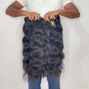 Fournisseurs de cheveux bruts du Cambodge, vente en gros de mèches de cheveux alignées dans le sens des cuticules, cheveux bruts indiens de temple, cheveux cambodgiens bouclés bruts - Product Image 1