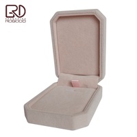 ROGOOD Boîte d'emballage octogonale pour collier pendentif en velours Boîte en plastique velours souple Emballage cadeau de qualité élégante P1379