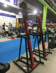 最高品質の業務用フィットネス機器 クライミングジムデバイス エクササイズマシン マテリアルウォリアー200 クライミングマシン - Product Image 6