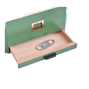 Humidor à cigares en bois massif multi-couches grande capacité avec hygromètre pour usage domestique - Product Image 2