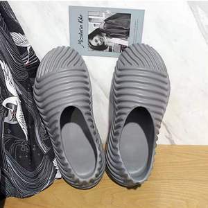 Otros Zapatos de Moda, Sandalias, Zapatos para Caminar, Pantuflas, Zapatillas Deportivas - Product Image 3