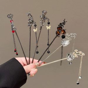 2025 Horquilla de Metal Elegante con Borla de Flor de Rosa Negra y Luna, Estilo Chino Hanfu, para Mujer, Accesorios para el Cabello - Product Image 1