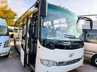 Autobús de Lujo Diésel Manual Euro 3 LHD para Turismo, Eventos Empresariales y Excursiones de Larga Distancia, Espacioso, 4L
