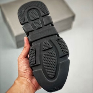 Sneaker di Lusso da Uomo Speed 2.0 in Maglia di Alta Qualità Firmate, Scarpe Traspiranti Stile Retrò Casual Morbide e Leggere da Passeggio - Product Image 5