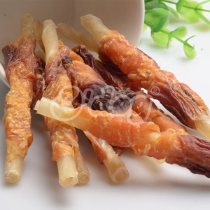 חטיפי לעיסה לחיות מחמד בסיטונאות OEM ODM, מקלות עור פרה עטופים בעוף וברווז, חטיפי כלבים לאימון פנים וחוץ, חטיפים יבשים לכלבים - Product Image 4