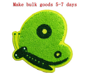 Personnalisé Chenille Lettre Broderie Patchs Fer Sur Chenille Étui de téléphone Kimonos Avec Chapeau Blanc Fer Sur Appareil - Product Image 2