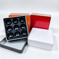 Boîte en métal carrée personnalisée à coins arrondis avec inserts en EVA pour l'emballage de cadeaux haut de gamme de bombes de bain, de vitamines, de bonbons et de souvenirs