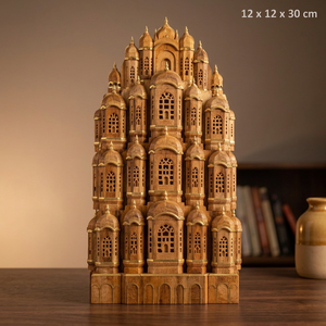 Sculpture Aqdus Saleem Wood Hawa Mahal avec incrustation en laiton - Artisanat traditionnel écologique, décoration emblématique de l'Inde, géométrique abstrait - Product Image 3