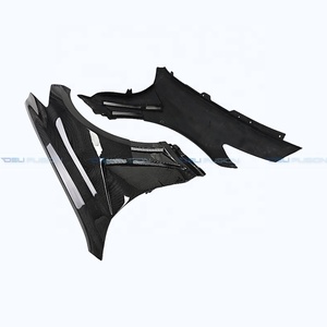 กันชนหน้าคาร์บอนไฟเบอร์แบบมีช่องระบายอากาศสไตล์ DLF สำหรับ Kia Stinger GT ปี 2018-2023 - Product Image 3
