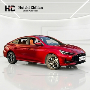 MG5 2025 300TGI Edizione Globale Flagship Design Sportivo Guida a Sinistra Trazione Anteriore con Motore Turbo e Alimentazione a Benzina Auto Usata per Adulti - Product Image 3