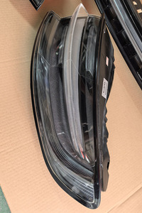 Fanali posteriori OEM 95B945208 originali usati, versione fumé, per <span class=keywords><strong>Porsche</strong></span> <span class=keywords><strong>Macan</strong></span> 95B 2014-2023, fanale posteriore a LED, 1 SET, lampada posteriore modificata - Product Image 5