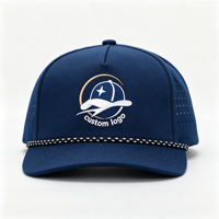 Casquette de baseball personnalisée en gros à 5 panneaux avec logo en caoutchouc PVC et cordon, casquette de sport perforée imperméable découpée au laser pour papa