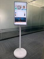 Téléviseur intelligent LED blanc de 32 pouces pour hôpital avec système d'appel infirmier, revêtement antibactérien, interface haut-parleur intégrée au lit pour chambre de patient