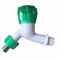 Fabriqué en Chine Machine à laver en plastique de couleur personnalisée robinet d'eau boule Bibcock tuyau d'arrosage robinet d'eau extérieur