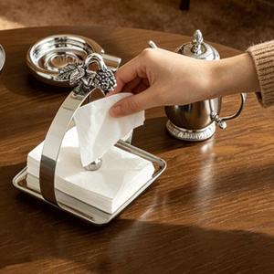 Boîte à mouchoirs carrée <span class=keywords><strong>en</strong></span> acier inoxydable de style europé<span class=keywords><strong>en</strong></span>, faite à la main, pour une décoration de bureau hautement esthétique, idéale pour les bars - Product Image 5